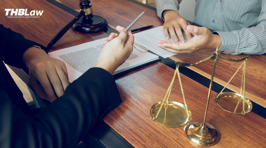 Dịch vụ pháp lý là gì Dịch vụ pháp lý là gì